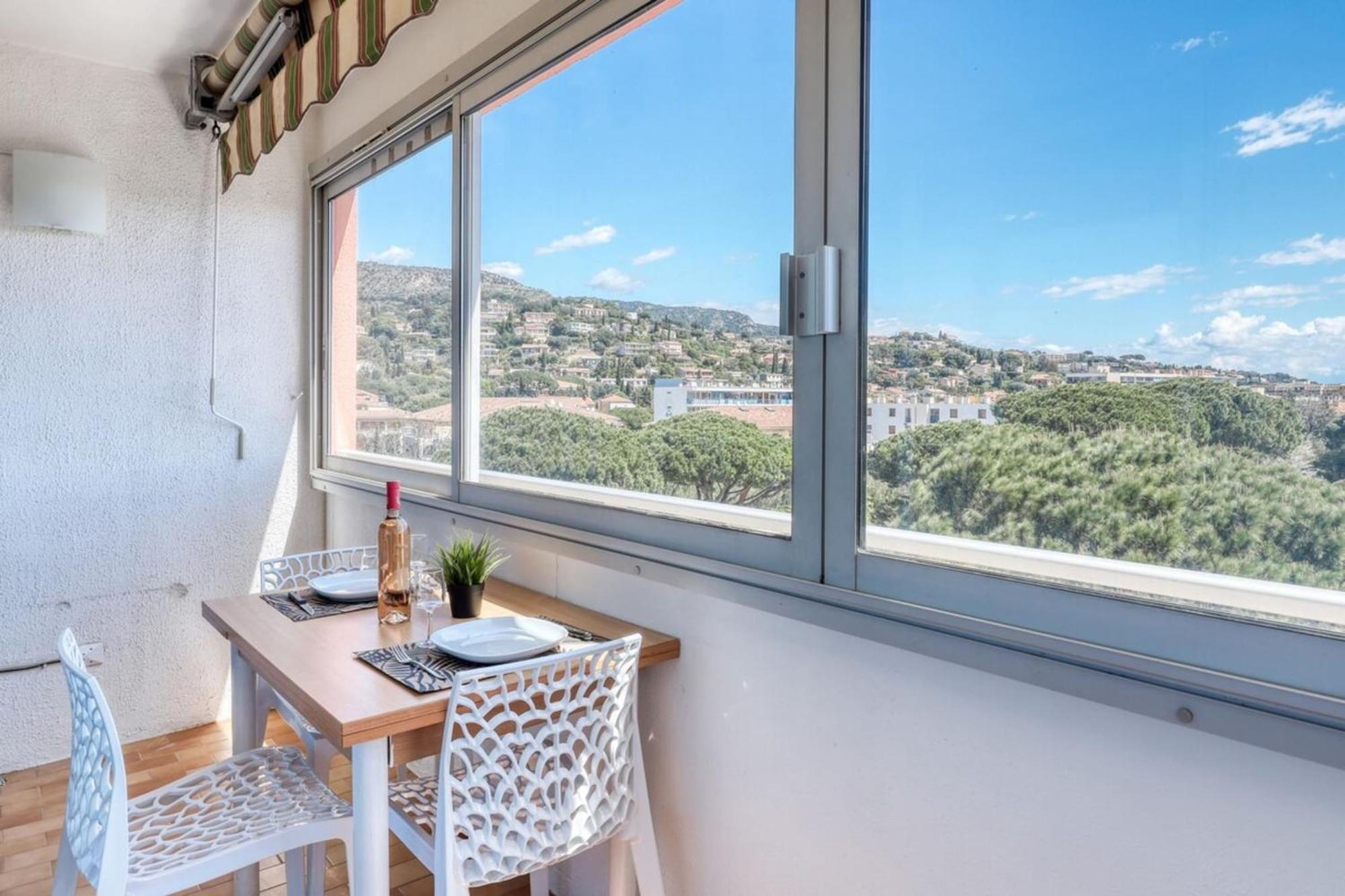 T2 600 M From The Beach! Air-Conditioned Le Lavandou Extérieur photo